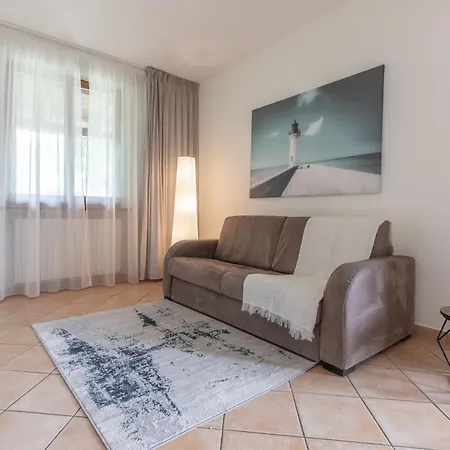 La Casa Tra Il Verde Ed Il Mare 別荘